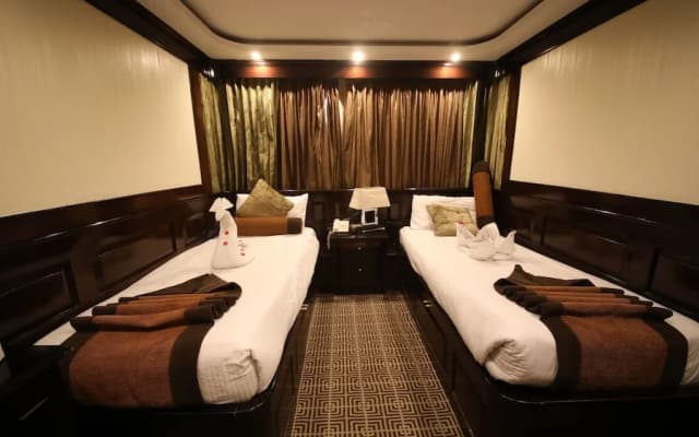 River Boat - photo 2