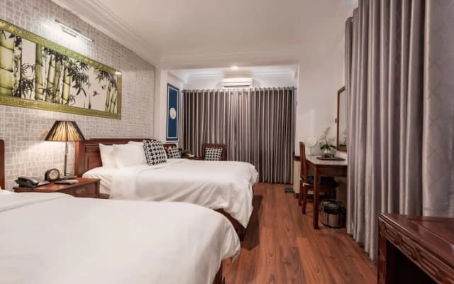 Prince II Hotel - photo 3