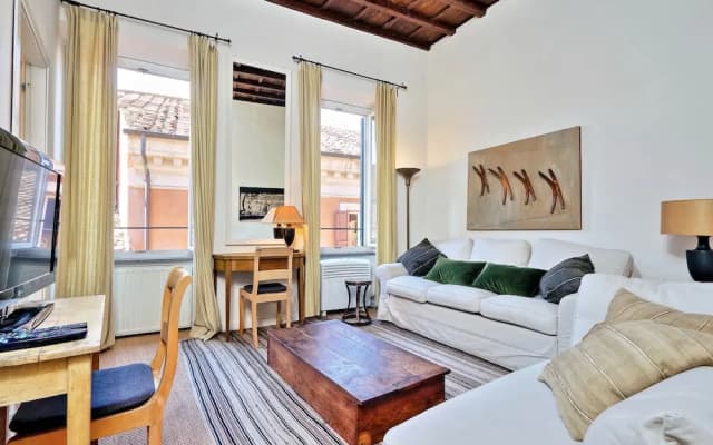 Trevi Stylish Apartment - photo 5