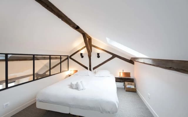 Eiffel Tower Duplex - photo 4