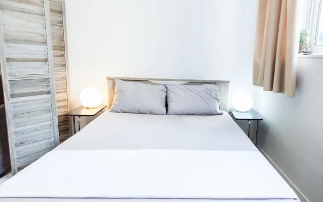 Cozy and Comfy Central Athens Apt. - photo 4
