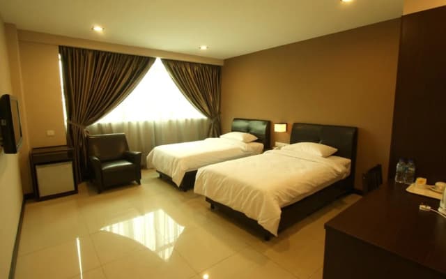 Rail Hotel - photo 5