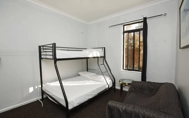 Home Backpackers - photo 5