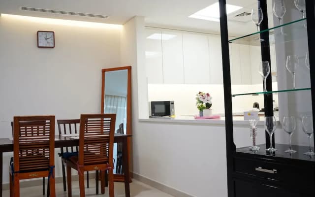 315 furnished 1BR apartments - photo 4