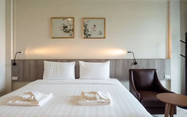Angpao Hotel - photo 4