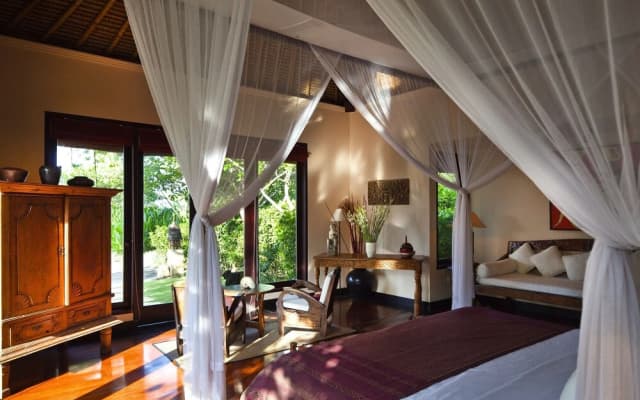 Ombak Luwung Beachfront Estate - photo 3