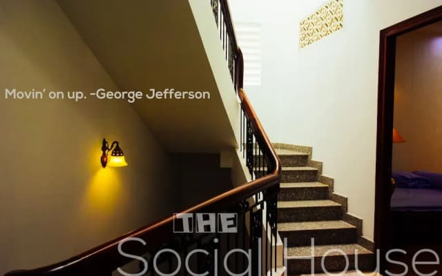 The Social House - City Villa - photo 4