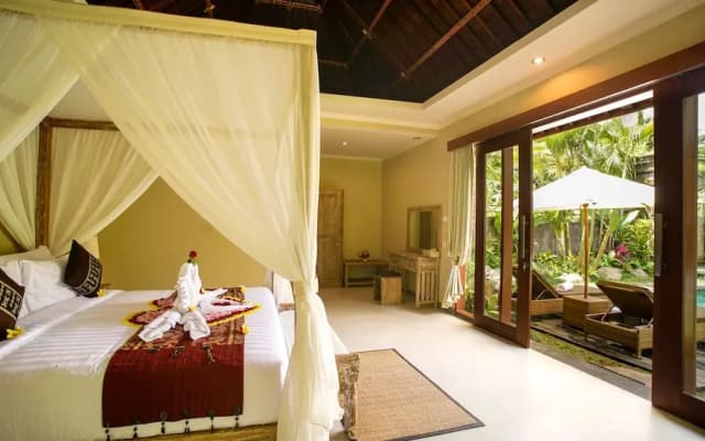 Buana Tirta Ubud Villa - photo 2