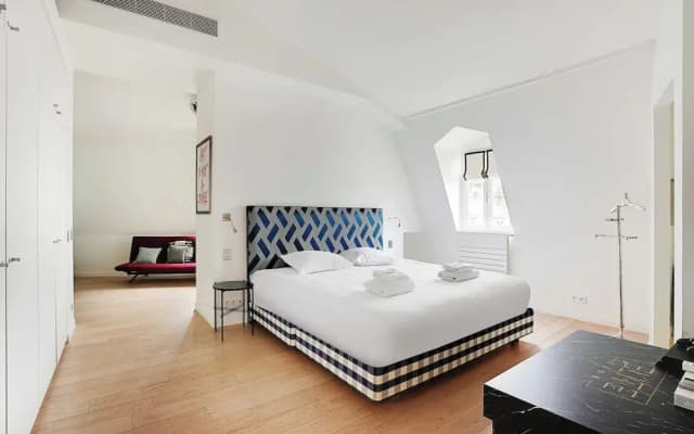 Designer Loft - 2bd/6p- Arc de Trimphe - photo 4