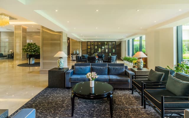 Elegant Suites Westlake - photo 2