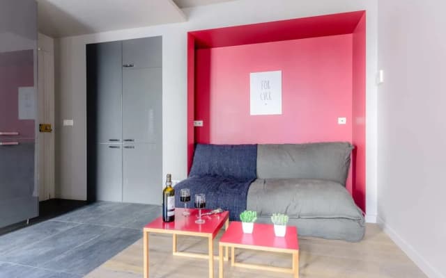 Comfortable Apartment Next to Malesherbes - Very Calm - photo 4