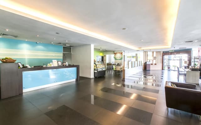The LimeTree Hotel - photo 2