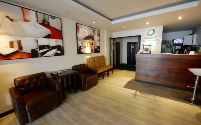 Basic Line Hotel at Loikroh - photo 2
