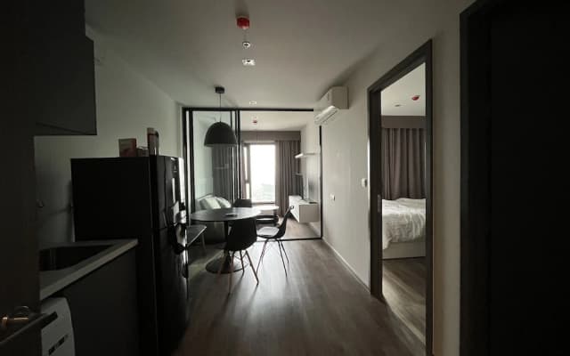1 bed plus condo near JJ market - photo 4