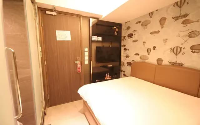 MY Hotel - photo 5