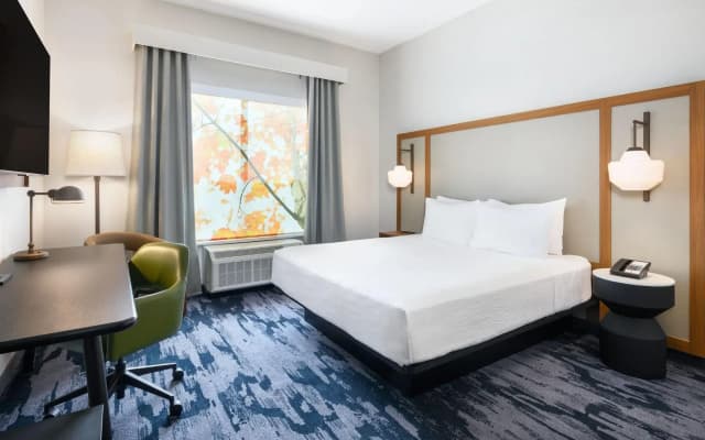 NEW - Fairfield Inn & Suites by Marriott Orlando at Millenia - photo 5