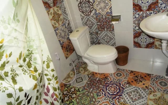 Putu Yoga Bungalow - photo 5