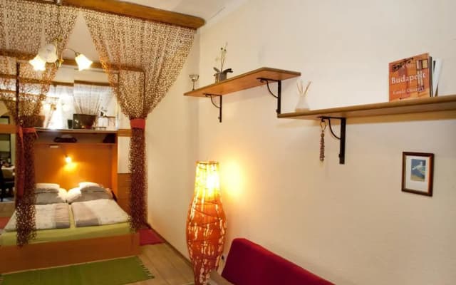 Margit Apartment - photo 5