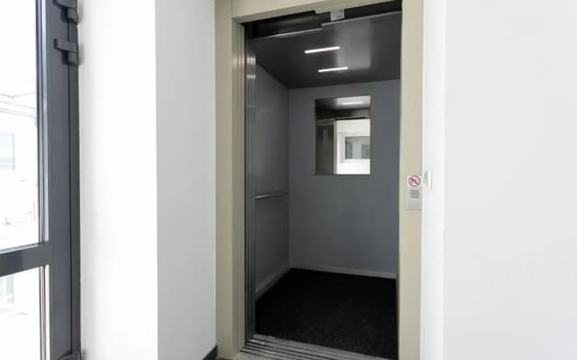 Between Schoenbrunn and City Center Apt 35 - photo 4