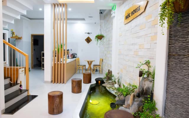 Moc House Homestay - photo 2