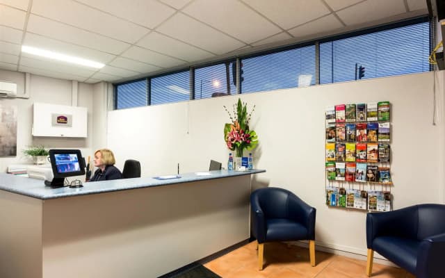 Fawkner Executive Suites & Serviced Apartments - photo 2