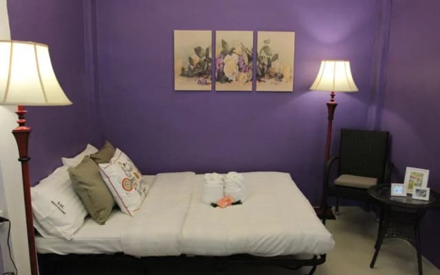 Charoenpong Apartment - photo 3