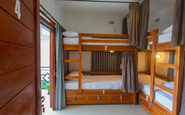 Ahoy Hostel - photo 3