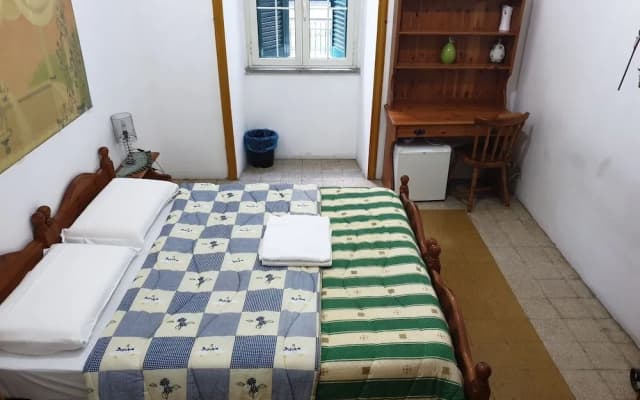 Sunshine Hostel - photo 2