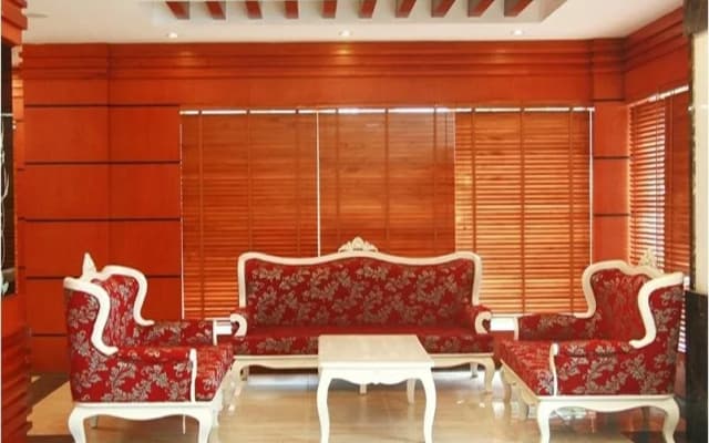 Hoa Nam Hotel - photo 2