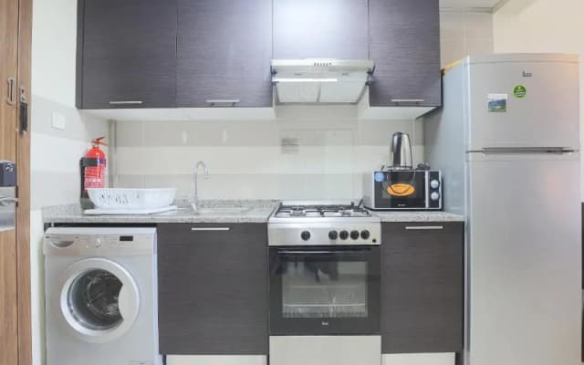 Super OYO 323 Home 417, Imperial Residence Tower B, Studio - photo 2
