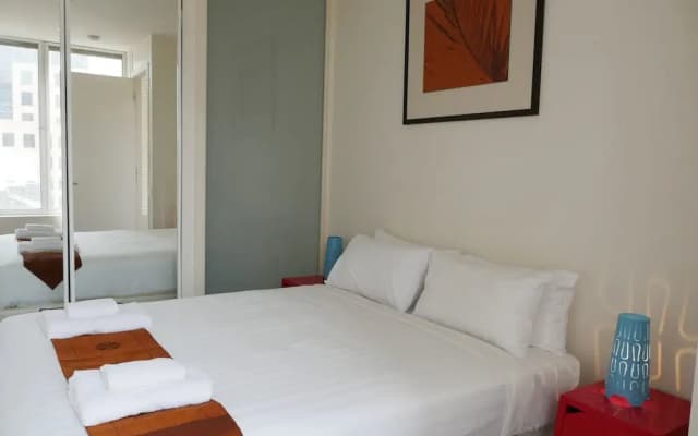 Corporate Stayz at Collins - photo 2