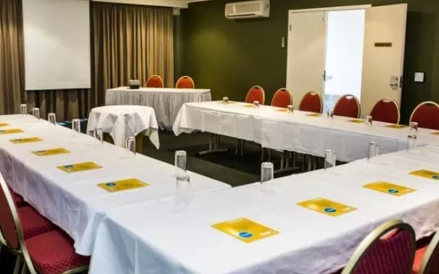 Sandown Regency Motor Inn & Serviced Apartments - photo 4