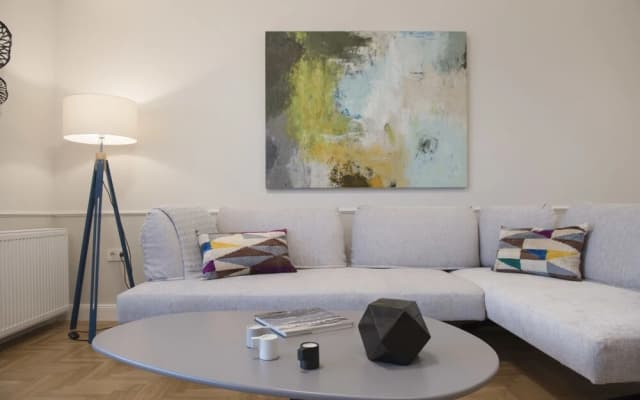 Chic central Athens apartment at Mavilli Sq. - photo 5