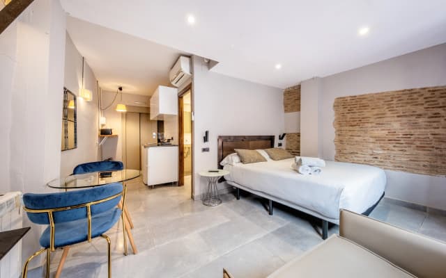 AinB Picasso Corders Apartments - photo 5