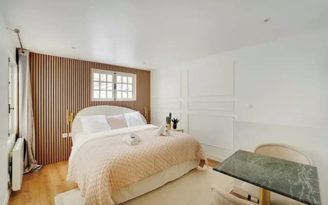 Modern Studio - 2P- Canal Saint Martin - photo 4