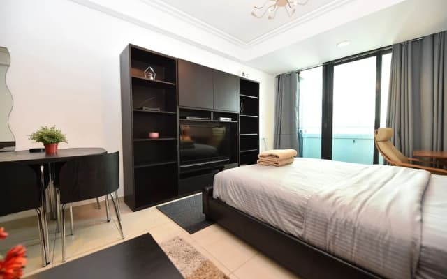 ARZ- Available spacious Studio Apartment - photo 4
