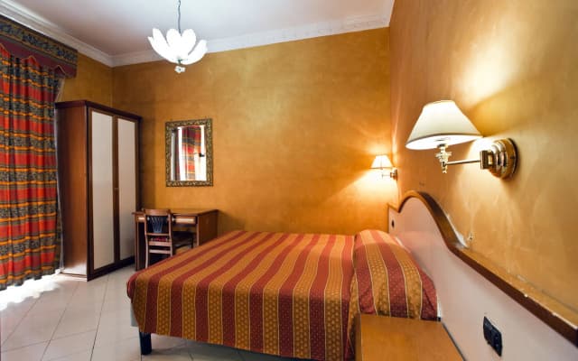 Hotel Lella - photo 2