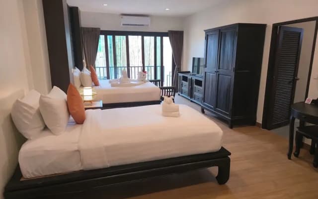 Blue Palm Residence Kata - photo 5