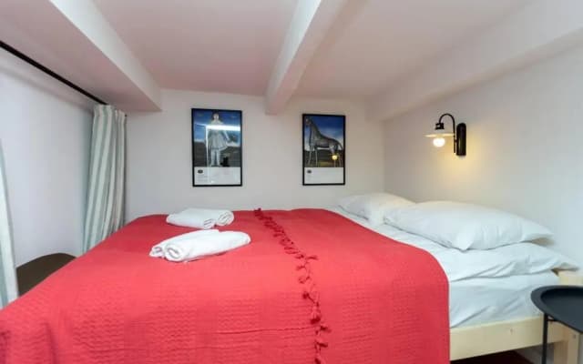 Charming 2BR Apt in Old Tbilisi - photo 5