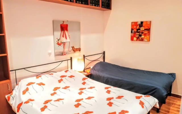 Modern apartment in Athens center - photo 2