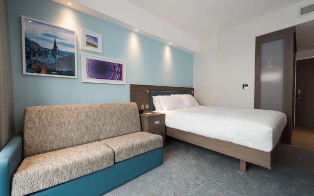 Hampton by Hilton Edinburgh West End - photo 3