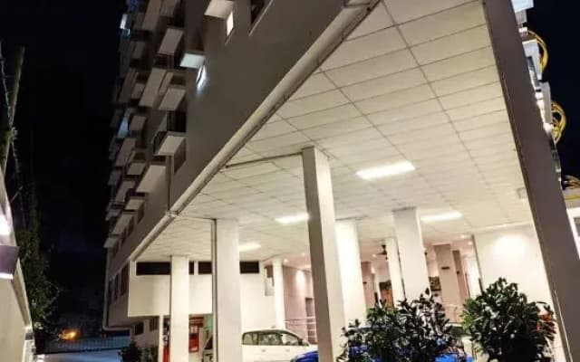 Aurora Court @ Georgetown - photo 3