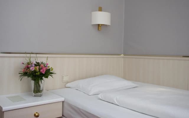 Berlin Plaza - photo 2