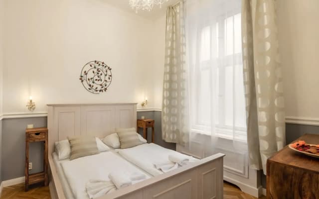 Old Town Square Apartments - photo 5