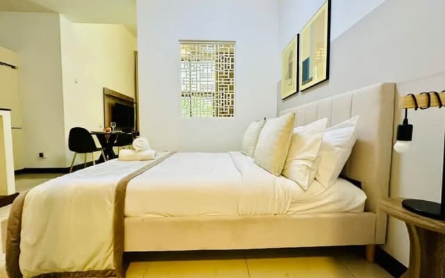 Studio in JVC w Premium Amenities Near Circle Mall - photo 5