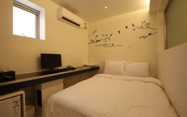 Parfe Hotel Shinchon - photo 5