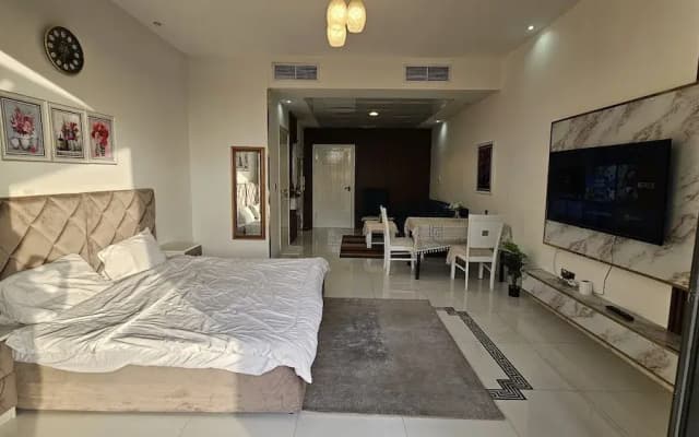 Dubai's Hidden Gem, Villa With Private Pool - photo 2