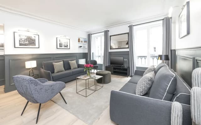 Luxury 3BDR Le Louvre II by Livinparis - photo 5