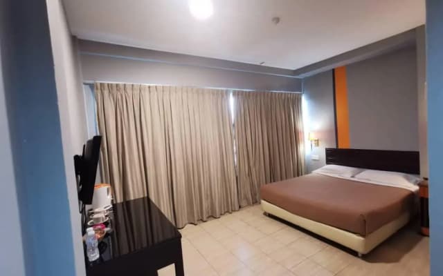 One World Lodging - photo 5