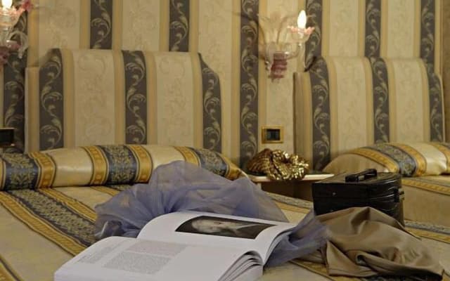 Hotel Castello - photo 4
